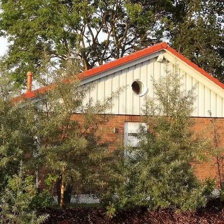 Feriendorf Sudstrand Haus 12 בית נופש